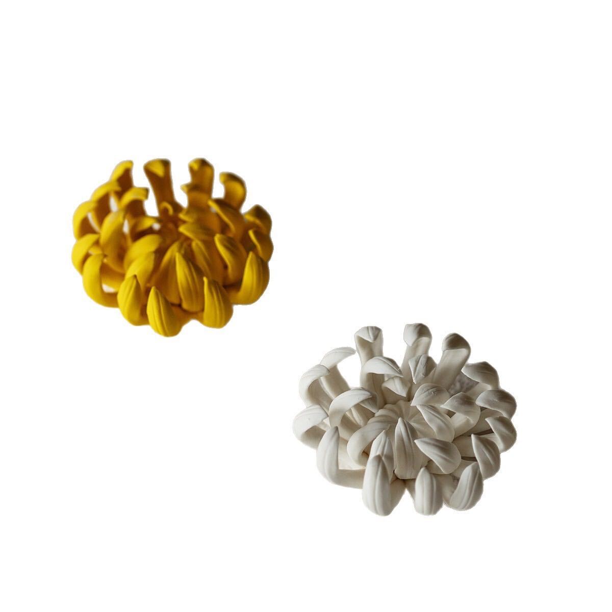 Chrysanthemum
